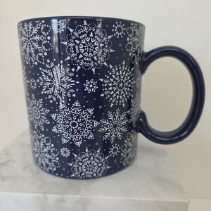 Chic &Tonic Cobalt Blue &White Snowflake Mug 16 0z